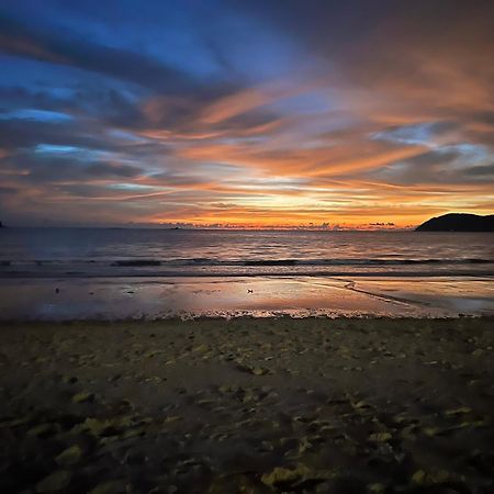 Looma Private Pool Villas Pantai Cenang  Zewnętrze zdjęcie