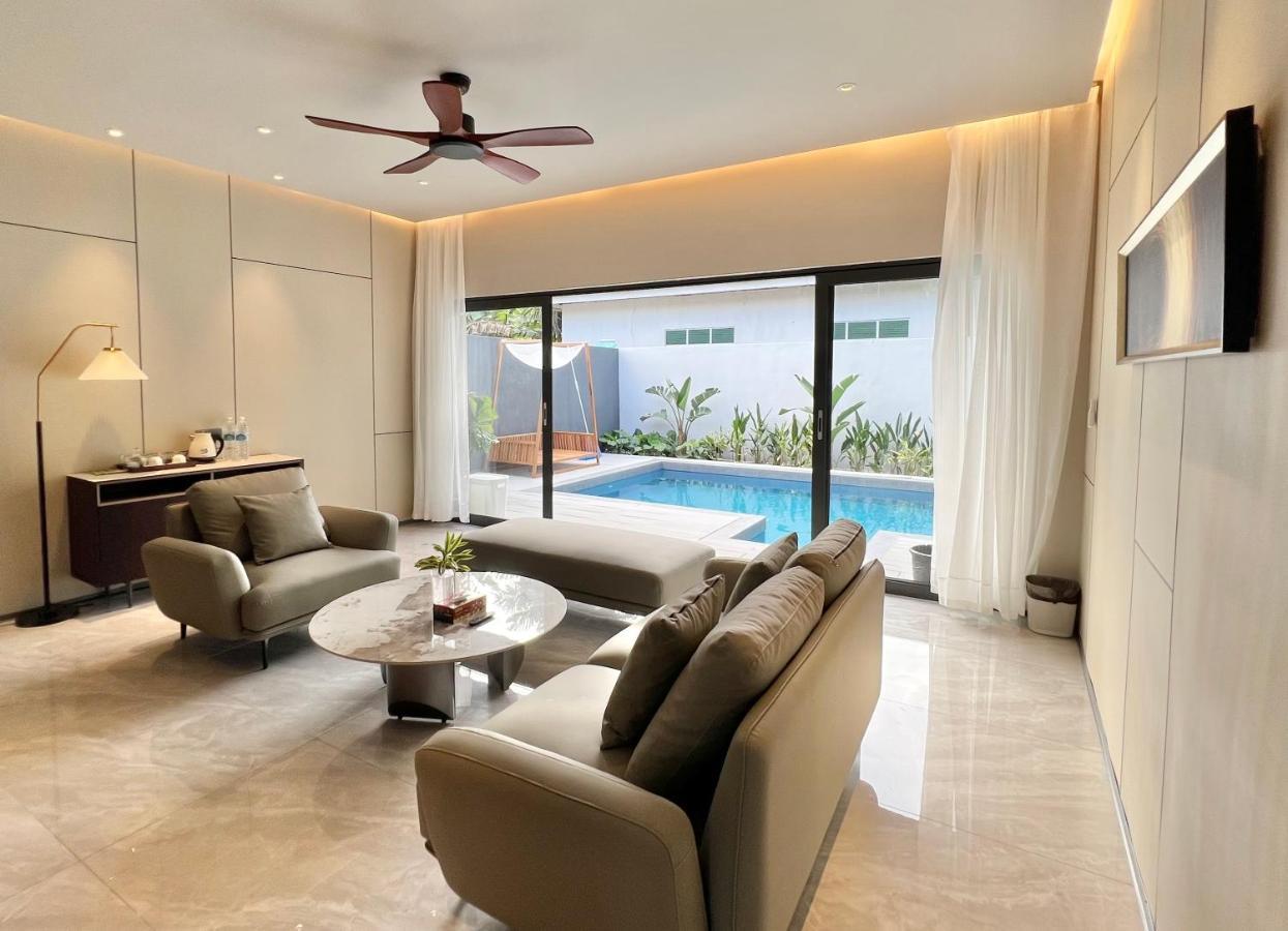 Looma Private Pool Villas Pantai Cenang  Pokój zdjęcie